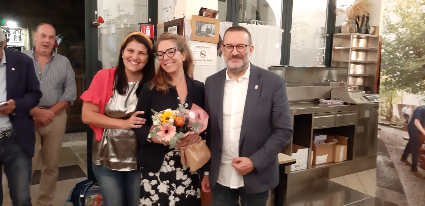 38e7717a-e136-4bbc-b455-6743311a3063